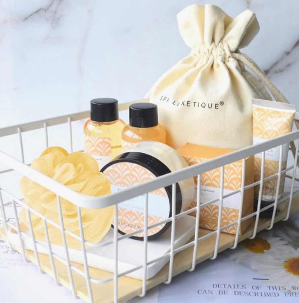 Body & Earth – Vanilla Beauty 🎁
پەکێتا خۆشگوزەرانی و چاڤدێرییا لەشێ ب بۆنا ڤانیلا