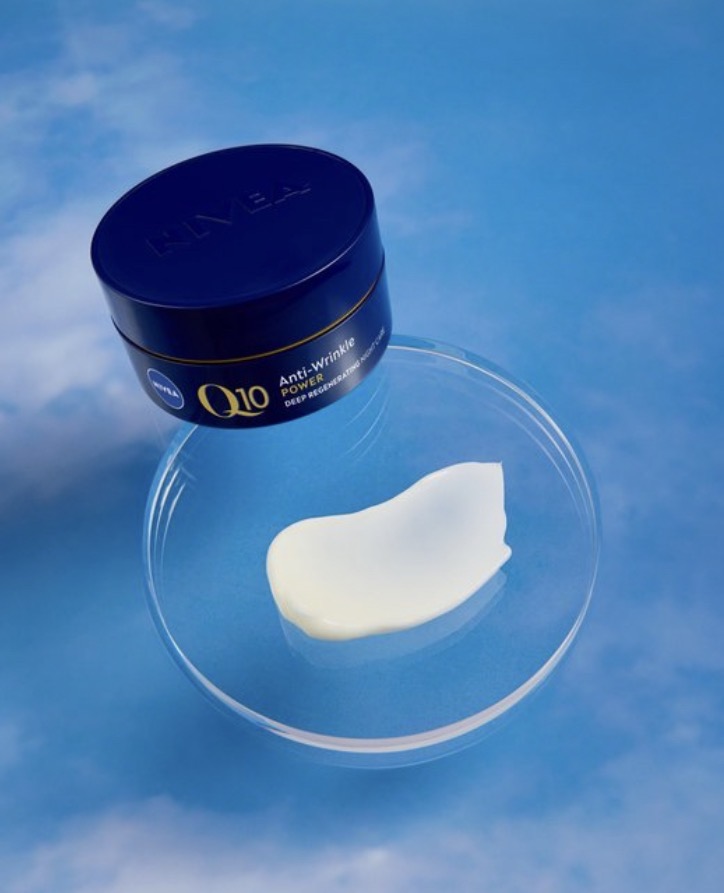 NIVEA Q10 POWER – کرێما شەڤێ بۆ دژایەتی چین و چروکا